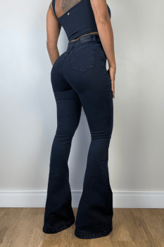 Calça Jeans Flare Dark