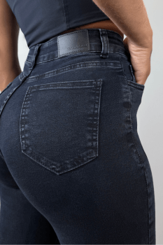 Calça Jeans Flare Dark