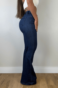 Calça Jeans Flare Europa