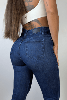 Calça Jeans Flare Europa