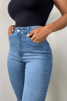 Calça Jeans Flare Makai