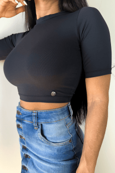 Cropped Kali Black